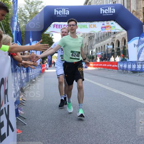07.09.2025 - BARMER Alsterlauf Strokosch-Dieckow http://msf.ph/oto/8728951 07.09.2025 10:31:01 Ziel 2001, 2563, 4388, 5537, 5599 meine-sportfotos.de