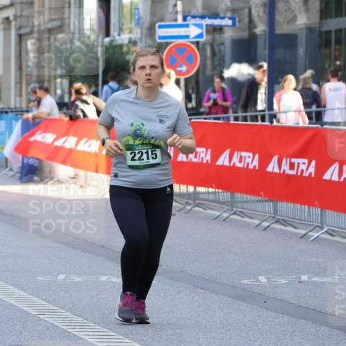 07.09.2025 - BARMER Alsterlauf Strokosch-Dieckow http://msf.ph/oto/8729011 07.09.2025 10:29:50 Ziel 4126 meine-sportfotos.de