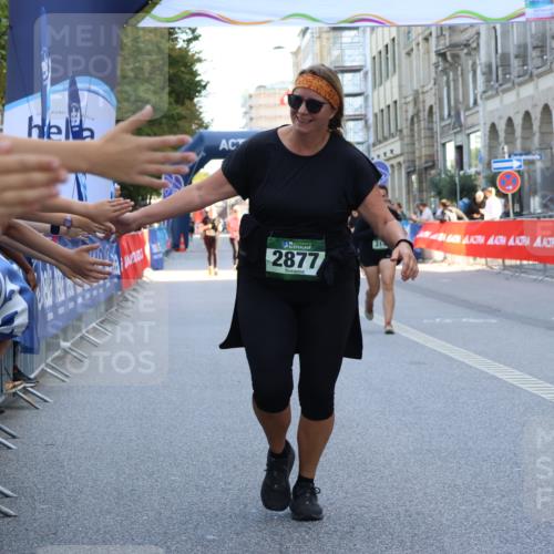 07.09.2025 - BARMER Alsterlauf Strokosch-Dieckow http://msf.ph/oto/8729057 07.09.2025 10:29:32 Ziel 3950 meine-sportfotos.de