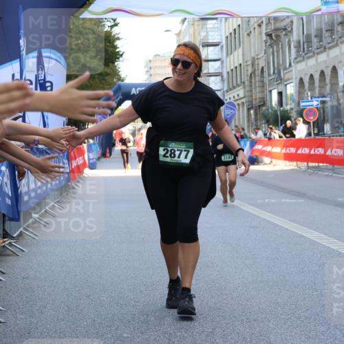 07.09.2025 - BARMER Alsterlauf Strokosch-Dieckow http://msf.ph/oto/8729063 07.09.2025 10:29:32 Ziel 3950 meine-sportfotos.de