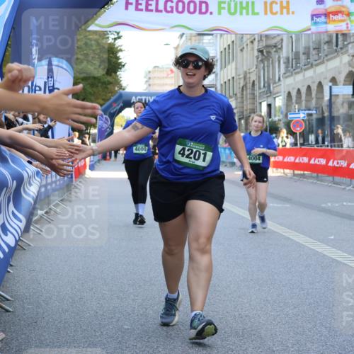 07.09.2025 - BARMER Alsterlauf Strokosch-Dieckow http://msf.ph/oto/8729092 07.09.2025 10:29:18 Ziel 2215, 2382, 3287, 5071 meine-sportfotos.de