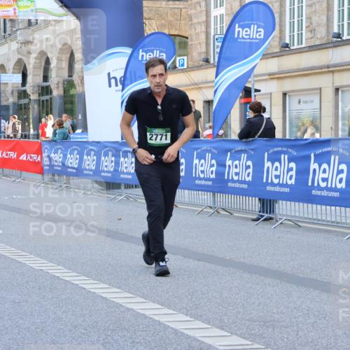 07.09.2025 - BARMER Alsterlauf Strokosch-Dieckow http://msf.ph/oto/8729211 07.09.2025 10:28:35 Ziel 3457, 3495, 3542, 3553, 3560, 4000, 4004, 4201, 4804 meine-sportfotos.de
