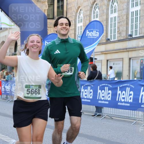 07.09.2025 - BARMER Alsterlauf Strokosch-Dieckow http://msf.ph/oto/8729238 07.09.2025 10:28:25 Ziel 2485, 3542, 3553, 4688, 4689, 4804, 5985 meine-sportfotos.de