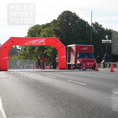 07.09.2025 - BARMER Alsterlauf Yannick Fuchs http://msf.ph/oto/8729518 07.09.2025 08:44:34 Laufen 76 meine-sportfotos.de