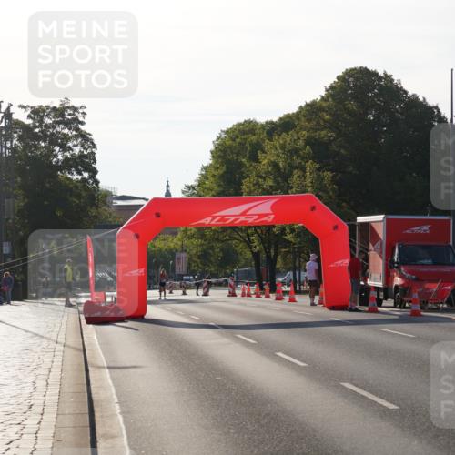 07.09.2025 - BARMER Alsterlauf Yannick Fuchs http://msf.ph/oto/8729527 07.09.2025 08:46:01 Laufen  meine-sportfotos.de