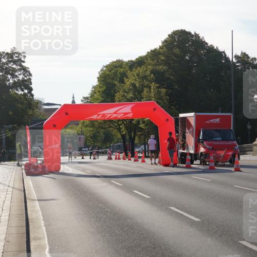 07.09.2025 - BARMER Alsterlauf Yannick Fuchs http://msf.ph/oto/8729533 07.09.2025 08:46:02 Laufen  meine-sportfotos.de