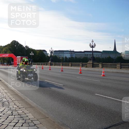 07.09.2025 - BARMER Alsterlauf Yannick Fuchs http://msf.ph/oto/8729561 07.09.2025 08:51:55 Laufen 6148 meine-sportfotos.de