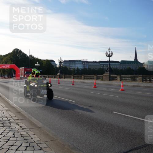 07.09.2025 - BARMER Alsterlauf Yannick Fuchs http://msf.ph/oto/8729563 07.09.2025 08:51:55 Laufen 6148 meine-sportfotos.de