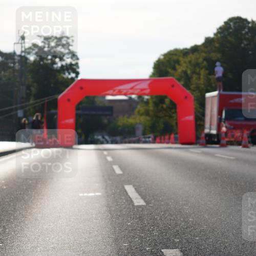 07.09.2025 - BARMER Alsterlauf Yannick Fuchs http://msf.ph/oto/8729577 07.09.2025 08:56:00 Laufen  meine-sportfotos.de