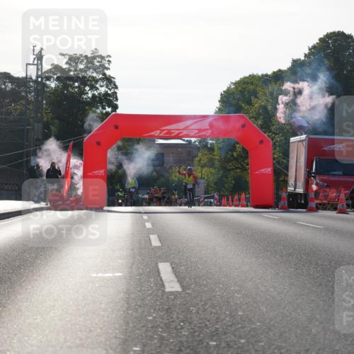 07.09.2025 - BARMER Alsterlauf Yannick Fuchs http://msf.ph/oto/8729585 07.09.2025 08:56:24 Laufen  meine-sportfotos.de