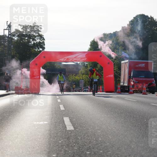 07.09.2025 - BARMER Alsterlauf Yannick Fuchs http://msf.ph/oto/8729588 07.09.2025 08:56:27 Laufen  meine-sportfotos.de