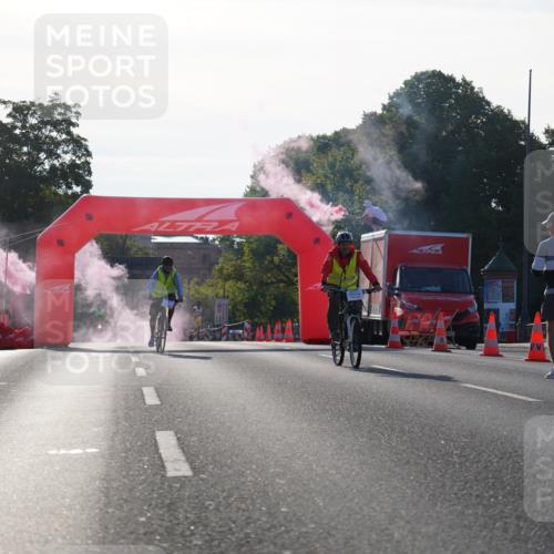07.09.2025 - BARMER Alsterlauf Yannick Fuchs http://msf.ph/oto/8729595 07.09.2025 08:56:28 Laufen  meine-sportfotos.de