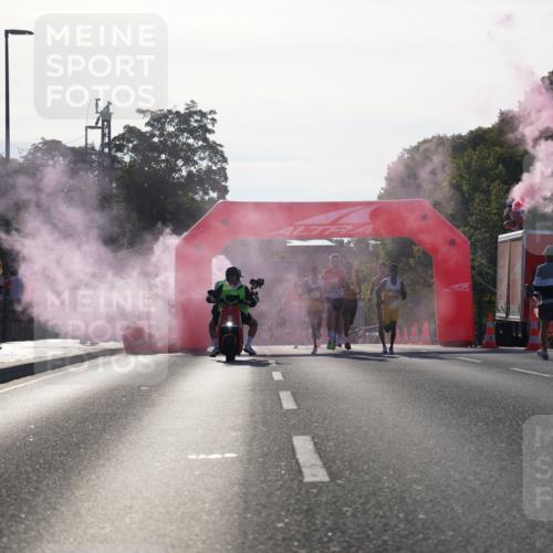 07.09.2025 - BARMER Alsterlauf Yannick Fuchs http://msf.ph/oto/8729627 07.09.2025 08:56:35 Laufen  meine-sportfotos.de