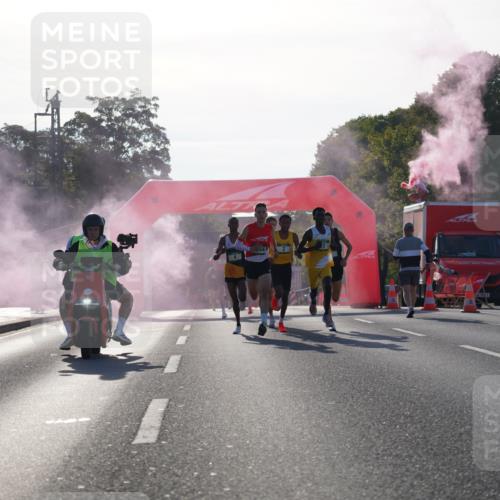 07.09.2025 - BARMER Alsterlauf Yannick Fuchs http://msf.ph/oto/8729634 07.09.2025 08:56:37 Laufen  meine-sportfotos.de