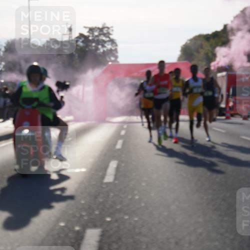 07.09.2025 - BARMER Alsterlauf Yannick Fuchs http://msf.ph/oto/8729655 07.09.2025 08:56:38 Laufen  meine-sportfotos.de