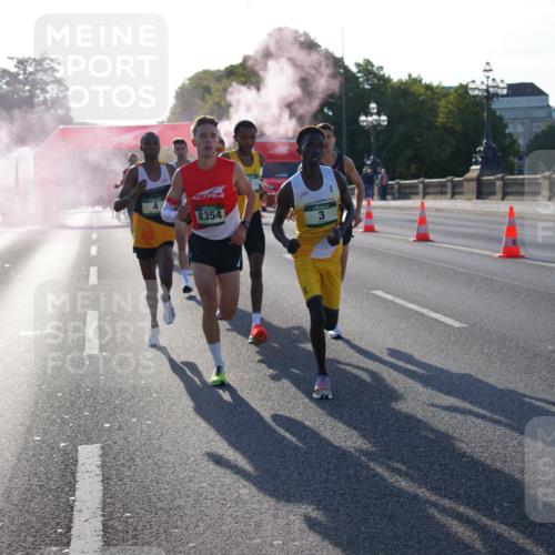 07.09.2025 - BARMER Alsterlauf Yannick Fuchs http://msf.ph/oto/8729676 07.09.2025 08:56:39 Laufen 8354 meine-sportfotos.de