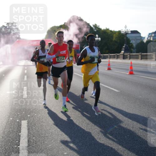07.09.2025 - BARMER Alsterlauf Yannick Fuchs http://msf.ph/oto/8729678 07.09.2025 08:56:40 Laufen 8354 meine-sportfotos.de