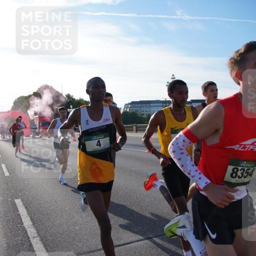 07.09.2025 - BARMER Alsterlauf Yannick Fuchs http://msf.ph/oto/8729692 07.09.2025 08:56:40 Laufen 2, 8354 meine-sportfotos.de