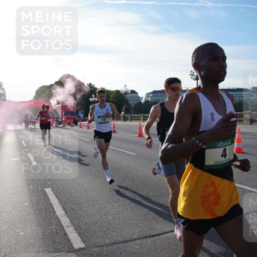 07.09.2025 - BARMER Alsterlauf Yannick Fuchs http://msf.ph/oto/8729695 07.09.2025 08:56:41 Laufen 16, 4 meine-sportfotos.de