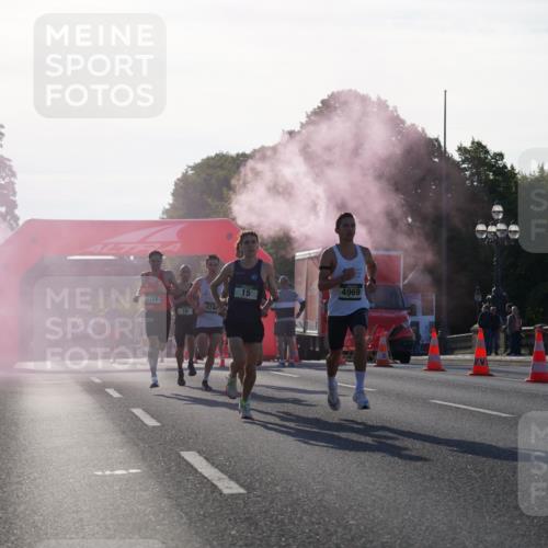 07.09.2025 - BARMER Alsterlauf Yannick Fuchs http://msf.ph/oto/8729715 07.09.2025 08:56:44 Laufen 4118, 10, 474, 15, 4969 meine-sportfotos.de