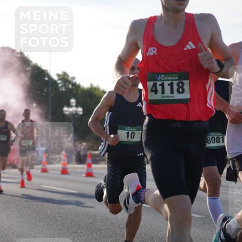07.09.2025 - BARMER Alsterlauf Yannick Fuchs http://msf.ph/oto/8729752 07.09.2025 08:56:47 Laufen 10, 36, 4118, 8081, 36, 4744 meine-sportfotos.de
