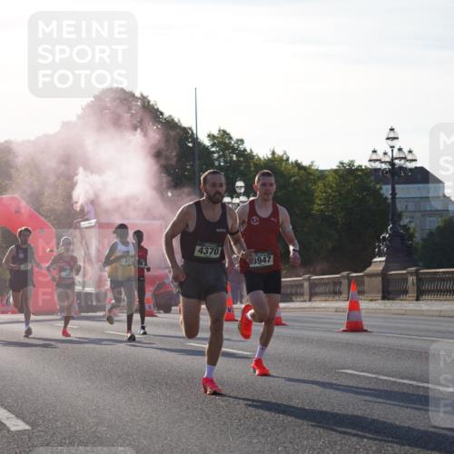 07.09.2025 - BARMER Alsterlauf Yannick Fuchs http://msf.ph/oto/8729757 07.09.2025 08:56:48 Laufen 5783, 4370, 3947 meine-sportfotos.de