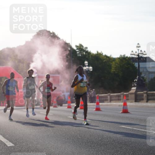 07.09.2025 - BARMER Alsterlauf Yannick Fuchs http://msf.ph/oto/8729770 07.09.2025 08:56:49 Laufen 5743, 21 meine-sportfotos.de
