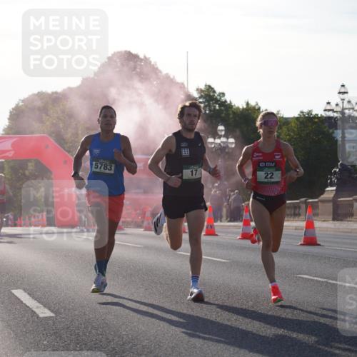 07.09.2025 - BARMER Alsterlauf Yannick Fuchs http://msf.ph/oto/8729784 07.09.2025 08:56:51 Laufen 5783, 17, 22, 29 meine-sportfotos.de