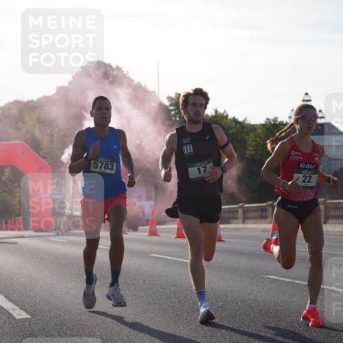 07.09.2025 - BARMER Alsterlauf Yannick Fuchs http://msf.ph/oto/8729786 07.09.2025 08:56:51 Laufen 5783, 17, 22 meine-sportfotos.de