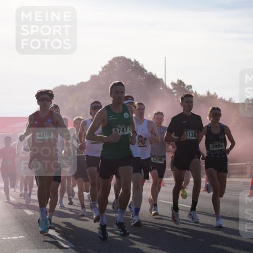 07.09.2025 - BARMER Alsterlauf Yannick Fuchs http://msf.ph/oto/8729836 07.09.2025 08:57:01 Laufen 5641, 8199, 4961, 5747, 4288, 4138, 3966 meine-sportfotos.de