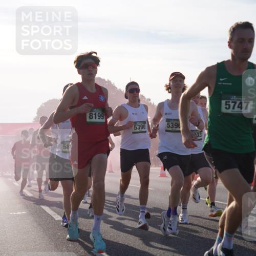 07.09.2025 - BARMER Alsterlauf Yannick Fuchs http://msf.ph/oto/8729847 07.09.2025 08:57:02 Laufen 5641, 58, 8199, 5390, 539, 203, 5747, 4, 3961 meine-sportfotos.de