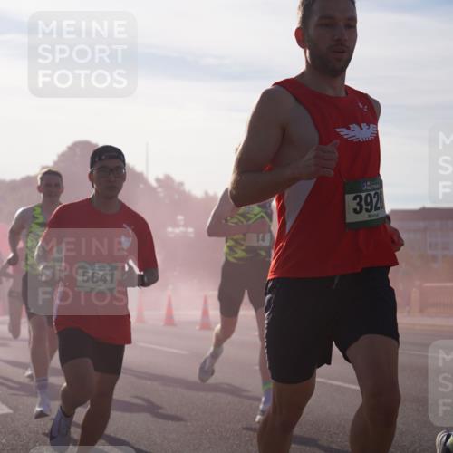 07.09.2025 - BARMER Alsterlauf Yannick Fuchs http://msf.ph/oto/8729862 07.09.2025 08:57:04 Laufen 5641, 392, 30 meine-sportfotos.de
