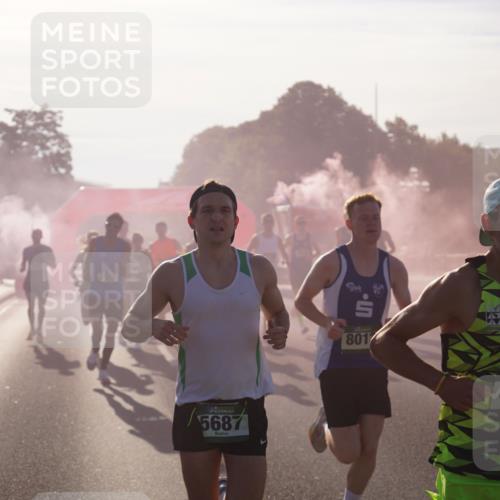 07.09.2025 - BARMER Alsterlauf Yannick Fuchs http://msf.ph/oto/8729893 07.09.2025 08:57:09 Laufen 5687, 801, 4685 meine-sportfotos.de