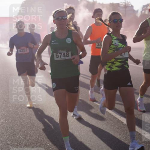 07.09.2025 - BARMER Alsterlauf Yannick Fuchs http://msf.ph/oto/8729918 07.09.2025 08:57:12 Laufen 4252, 5748, 2012, 38 meine-sportfotos.de