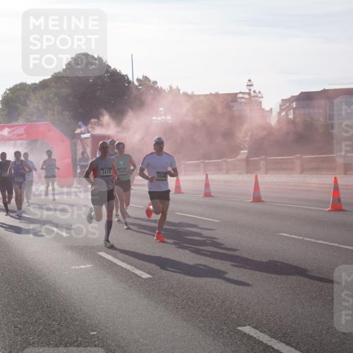 07.09.2025 - BARMER Alsterlauf Yannick Fuchs http://msf.ph/oto/8729928 07.09.2025 08:57:18 Laufen 5171, 5374, 3418, 5429, 5540, 398 meine-sportfotos.de