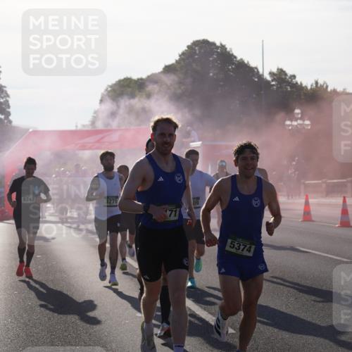 07.09.2025 - BARMER Alsterlauf Yannick Fuchs http://msf.ph/oto/8729949 07.09.2025 08:57:21 Laufen 8247, 3271, 71, 09, 5374 meine-sportfotos.de