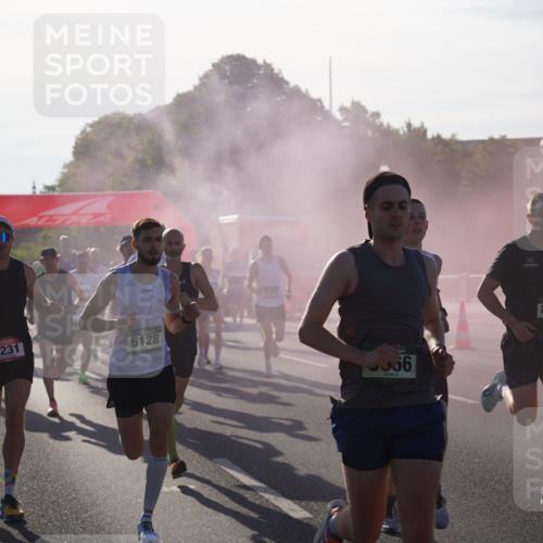 07.09.2025 - BARMER Alsterlauf Yannick Fuchs http://msf.ph/oto/8729985 07.09.2025 08:57:26 Laufen 2231, 6128, 566, 8221 meine-sportfotos.de