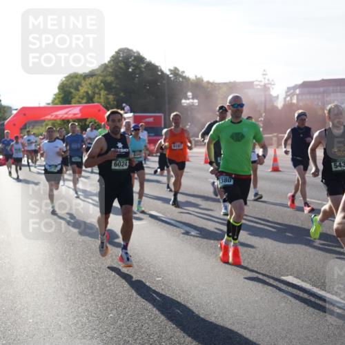 07.09.2025 - BARMER Alsterlauf Yannick Fuchs http://msf.ph/oto/8730008 07.09.2025 08:57:32 Laufen 6024, 16197, 1380, 5436, 36, 80 meine-sportfotos.de