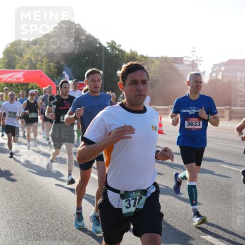 07.09.2025 - BARMER Alsterlauf Yannick Fuchs http://msf.ph/oto/8730025 07.09.2025 08:57:35 Laufen 3598, 258, 36, 37, 2017, 3633, 4745 meine-sportfotos.de
