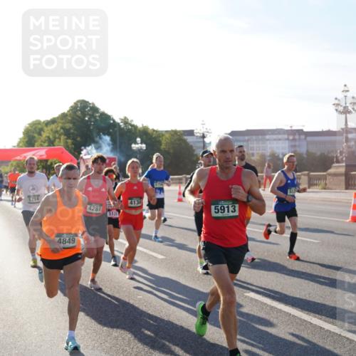 07.09.2025 - BARMER Alsterlauf Yannick Fuchs http://msf.ph/oto/8730079 07.09.2025 08:57:41 Laufen 5714, 4849, 4281, 5120, 4134, 5913, 223, 6 meine-sportfotos.de