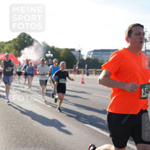 07.09.2025 - BARMER Alsterlauf Yannick Fuchs http://msf.ph/oto/8730108 07.09.2025 08:57:47 Laufen 240 meine-sportfotos.de