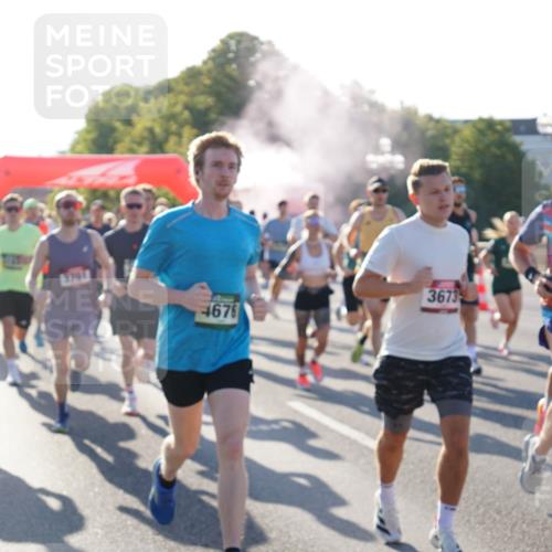 07.09.2025 - BARMER Alsterlauf Yannick Fuchs http://msf.ph/oto/8730134 07.09.2025 08:57:51 Laufen 3701, 3673, 4676, 2680 meine-sportfotos.de