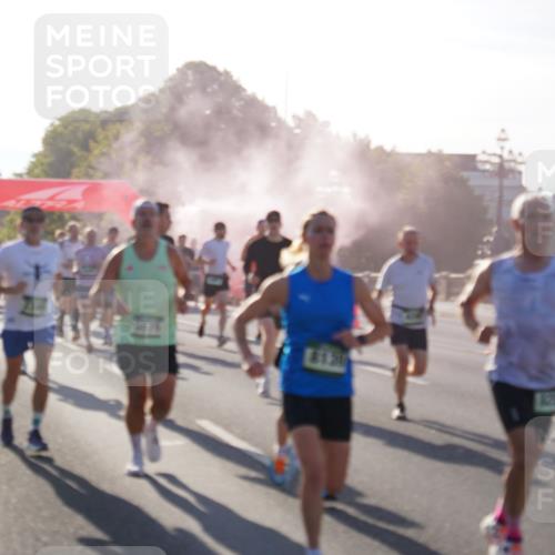 07.09.2025 - BARMER Alsterlauf Yannick Fuchs http://msf.ph/oto/8730238 07.09.2025 08:58:11 Laufen 8120, 2354 meine-sportfotos.de