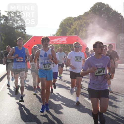 07.09.2025 - BARMER Alsterlauf Yannick Fuchs http://msf.ph/oto/8730292 07.09.2025 08:58:20 Laufen 6139, 2799, 5484, 6011, 5881, 5382 meine-sportfotos.de