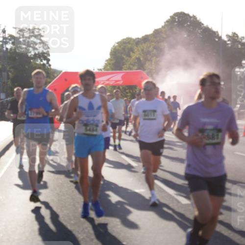07.09.2025 - BARMER Alsterlauf Yannick Fuchs http://msf.ph/oto/8730297 07.09.2025 08:58:20 Laufen 5484, 6011, 1881 meine-sportfotos.de