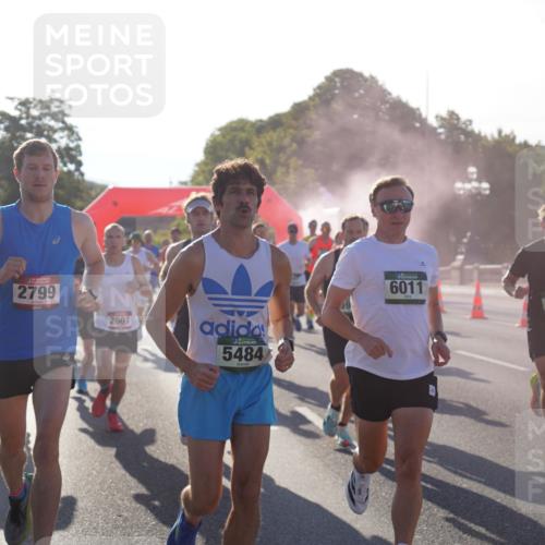 07.09.2025 - BARMER Alsterlauf Yannick Fuchs http://msf.ph/oto/8730304 07.09.2025 08:58:21 Laufen 2799, 2601, 5484, 6011, 5470 meine-sportfotos.de