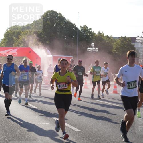 07.09.2025 - BARMER Alsterlauf Yannick Fuchs http://msf.ph/oto/8730363 07.09.2025 08:58:31 Laufen 6066, 4415, 5971, 5423, 2627, 4658, 5642, 6262, 6013, 6116, 8287 meine-sportfotos.de