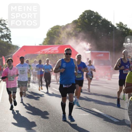 07.09.2025 - BARMER Alsterlauf Yannick Fuchs http://msf.ph/oto/8730370 07.09.2025 08:58:32 Laufen 4814, 5449, 3530, 5423, 2201, 6262, 4658 meine-sportfotos.de