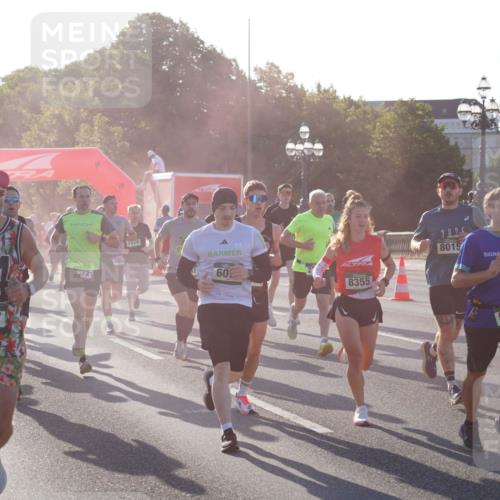 07.09.2025 - BARMER Alsterlauf Yannick Fuchs http://msf.ph/oto/8730404 07.09.2025 08:58:38 Laufen 2811, 94, 4927, 1029, 2954, 2721, 60, 8355, 8015, 5143, 5288 meine-sportfotos.de