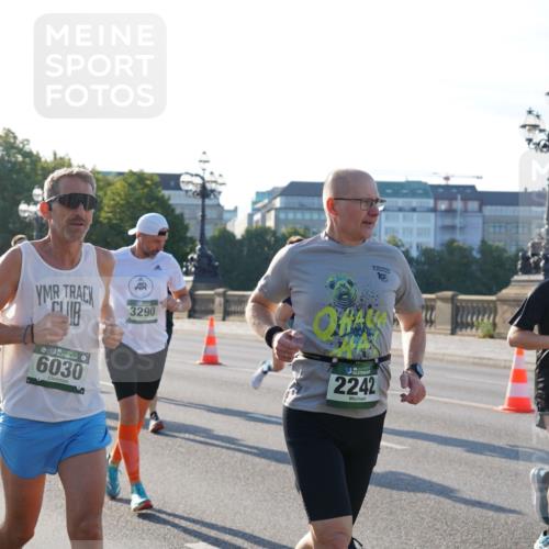 07.09.2025 - BARMER Alsterlauf Yannick Fuchs http://msf.ph/oto/8730564 07.09.2025 08:59:08 Laufen 6264, 5067, 3290, 36, 6030, 19, 2242, 176 meine-sportfotos.de